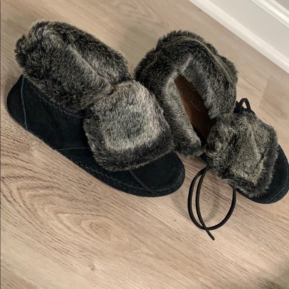 Toms